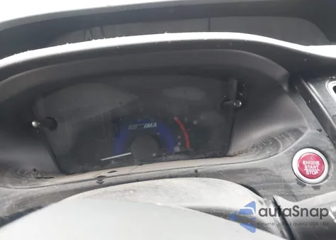 2014 Honda Civic Hybrid z USA, uszkodzony, nr VIN 19XFB4F27EE201882